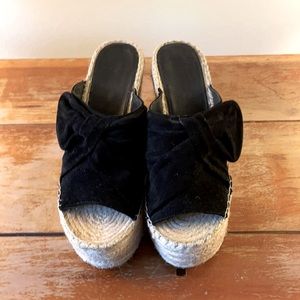 Marc Fisher Platform Wedge Sandal 🖤 - Size 8